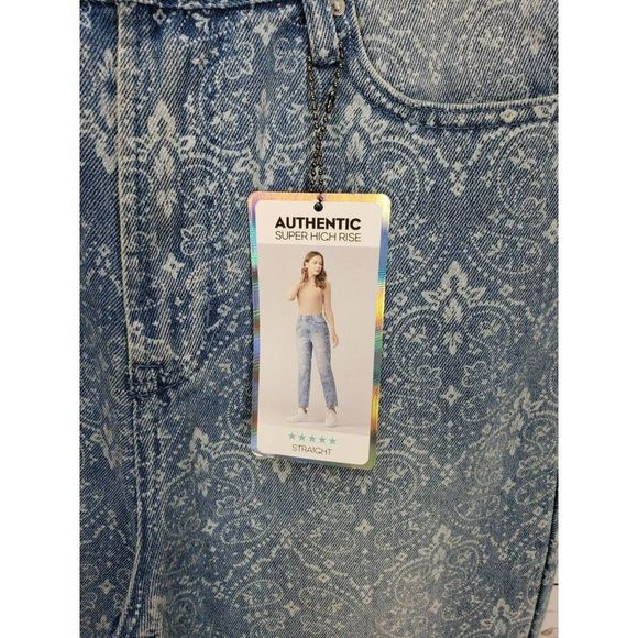 Simple Society Super High Rise Straight Leg Paisley Pattern Jeans Junior's 7 - Picture 10 of 12